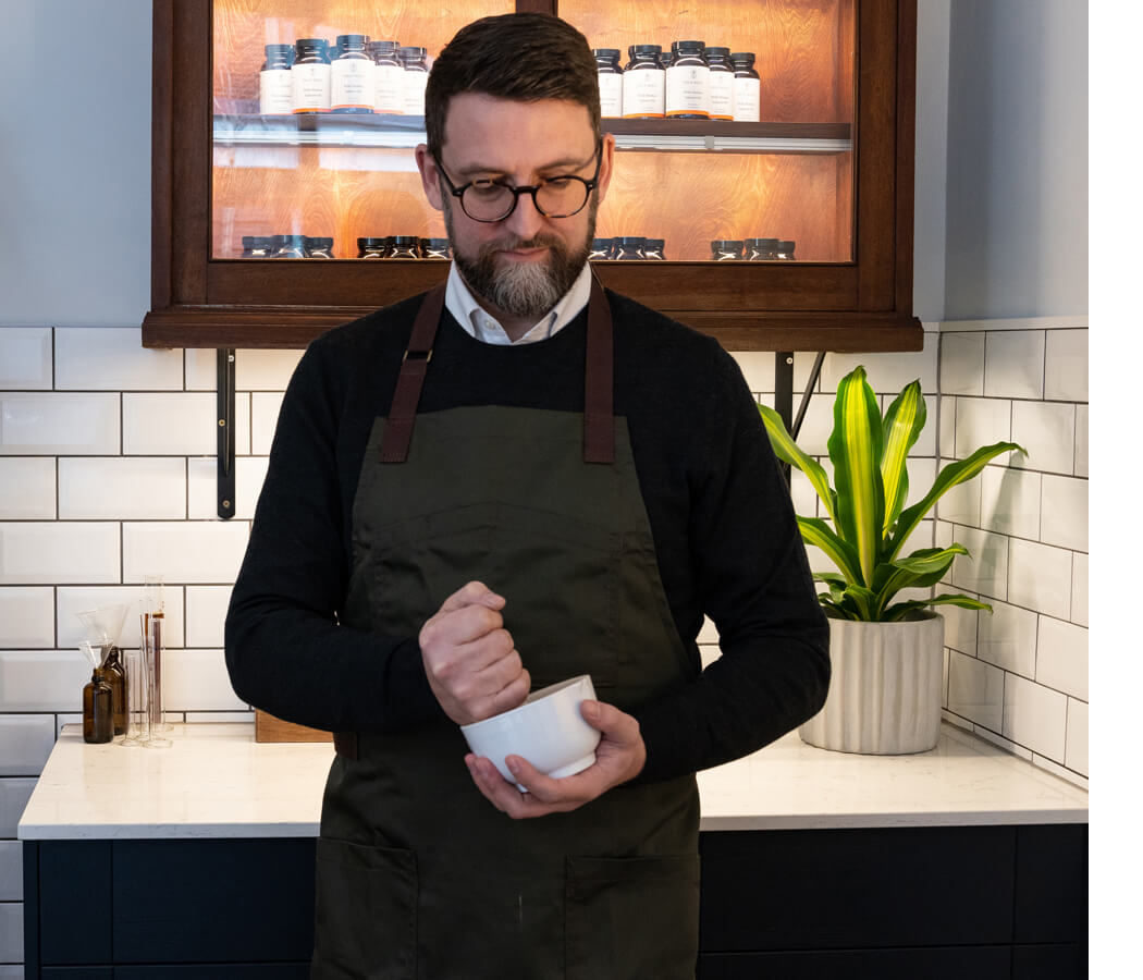 Philip-weeks-inside-the-clinic-marylebone-mixing-ingredients-2-padding.jpg